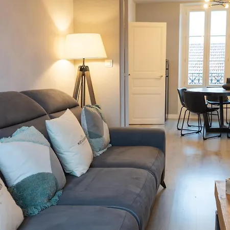 Le 11 A 5 Min De L'hypercentre D'epernay 6 Personnes Appartement *